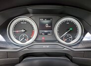 Škoda Superb Sedan / Limuzína 2,0 l 110 kw