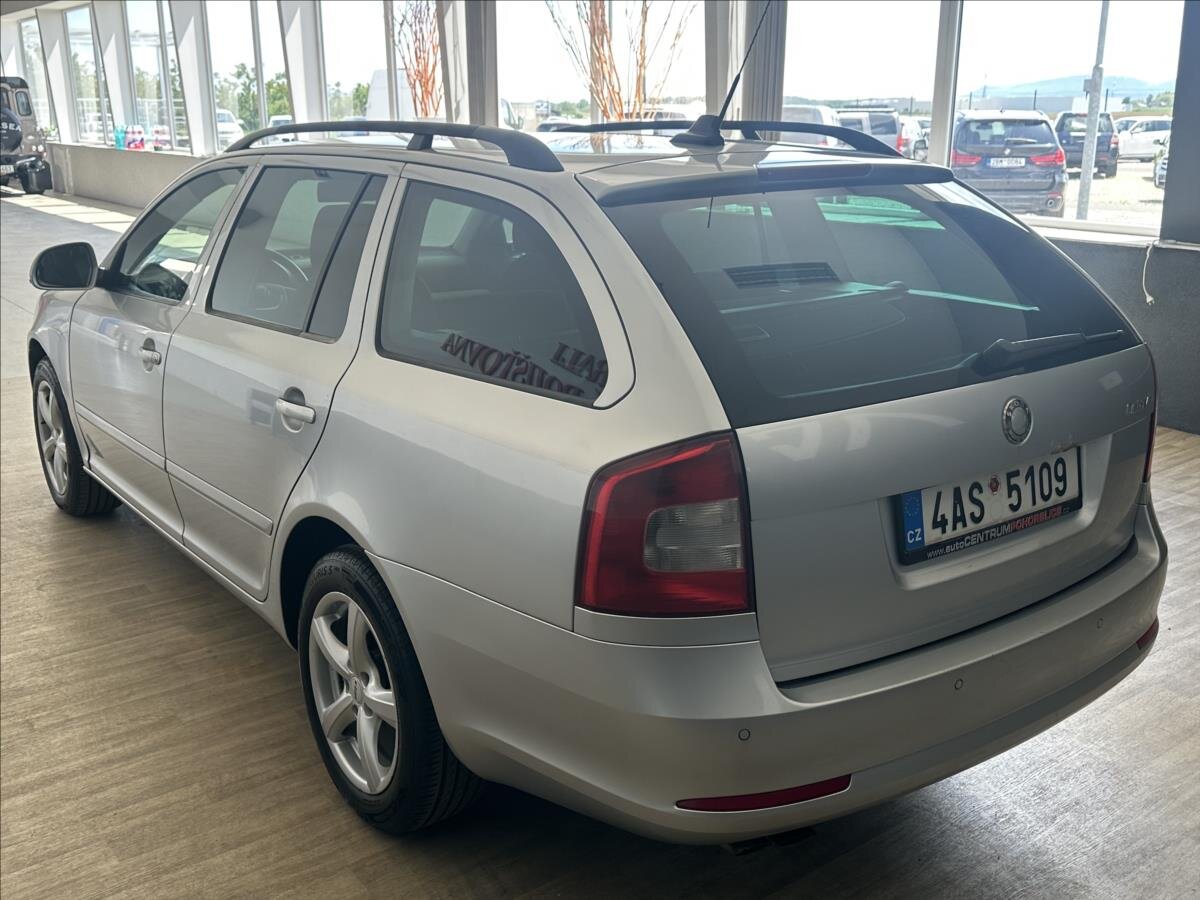 Škoda Octavia Kombi 2,0 l 103 kw