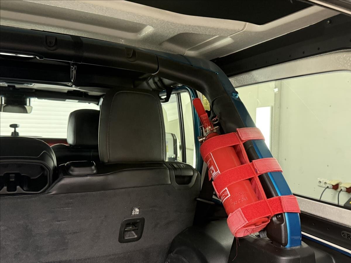 Jeep Wrangler Ostatní 2,0 l 200 kw