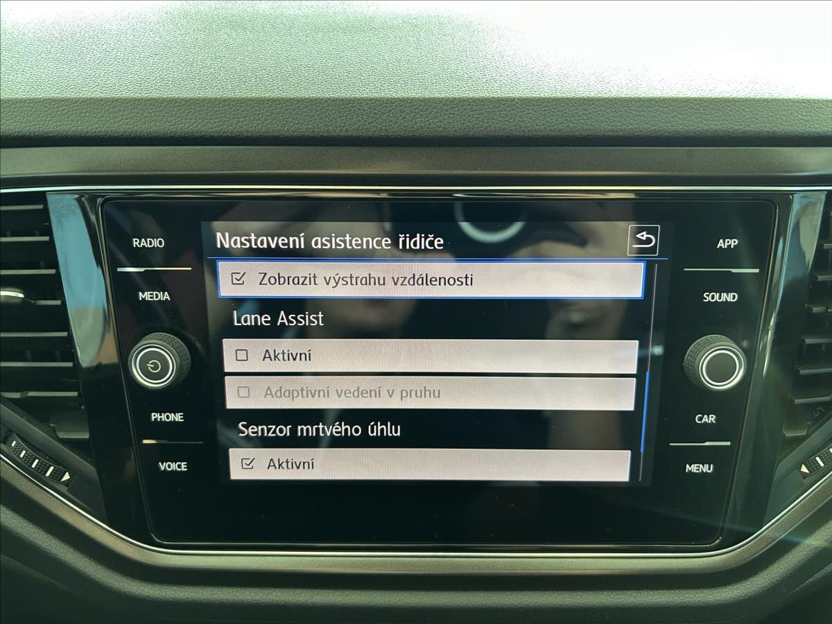 Volkswagen T-Roc SUV 2,0 l 110 kw