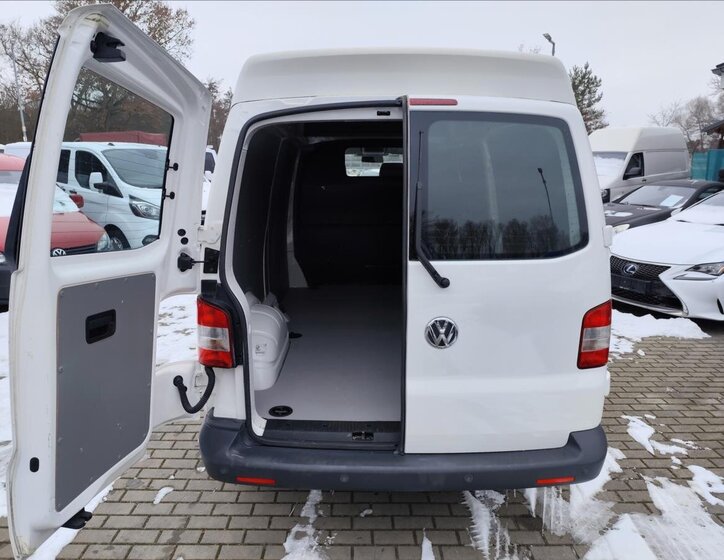 Volkswagen Transporter VAN-Minibus 2,0 l 84 kw