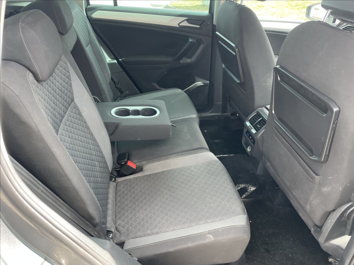 Volkswagen Tiguan SUV / Terénní 2,0 l 110 kw