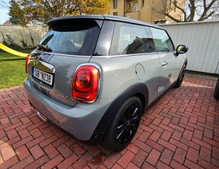 Mini Cooper Hatchback 0,0 0
