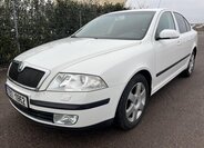 Škoda Octavia Sedan / Limuzína 1,6 l 75 kw