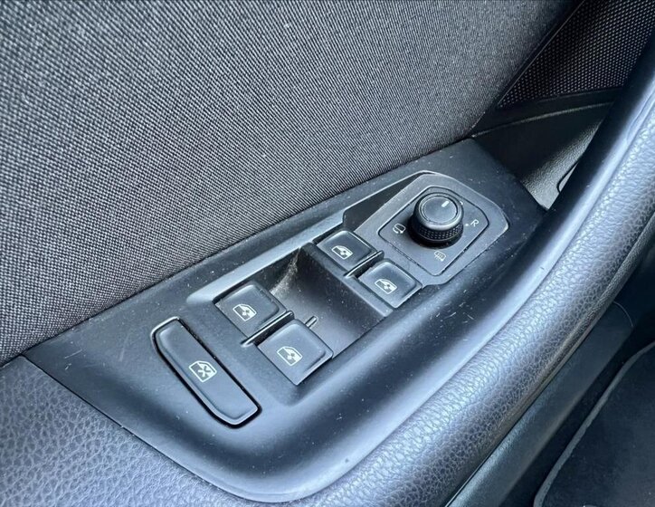 Volkswagen Passat Kombi 2,0 l 110 kw