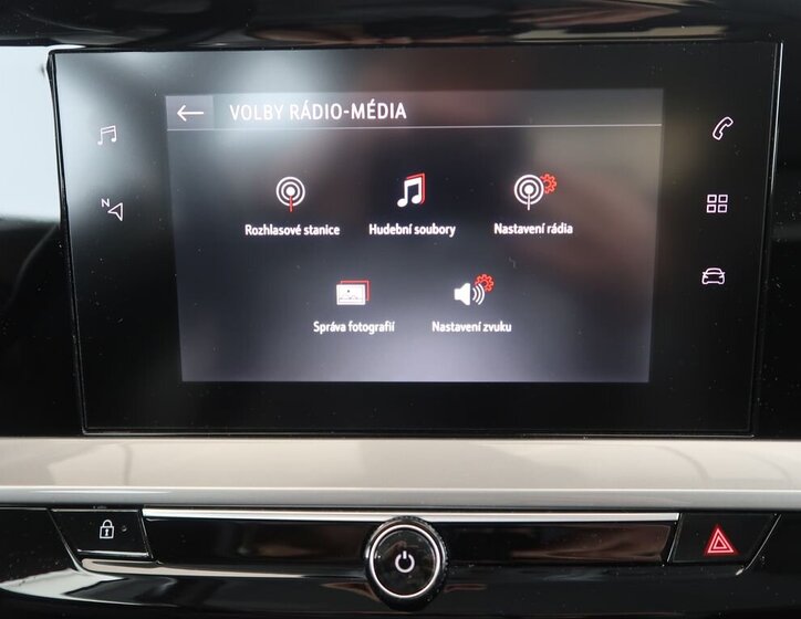 Opel Mokka SUV / Terénní 1,2 l 100 kw