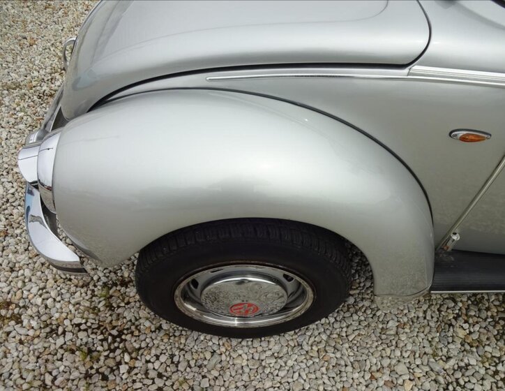 Volkswagen Ostatní Kabriolet 1,2 l 25 kw