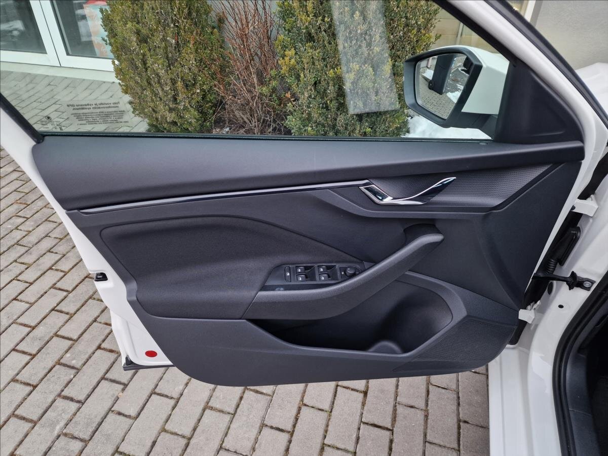 Škoda Scala Hatchback 999,0 70 kw