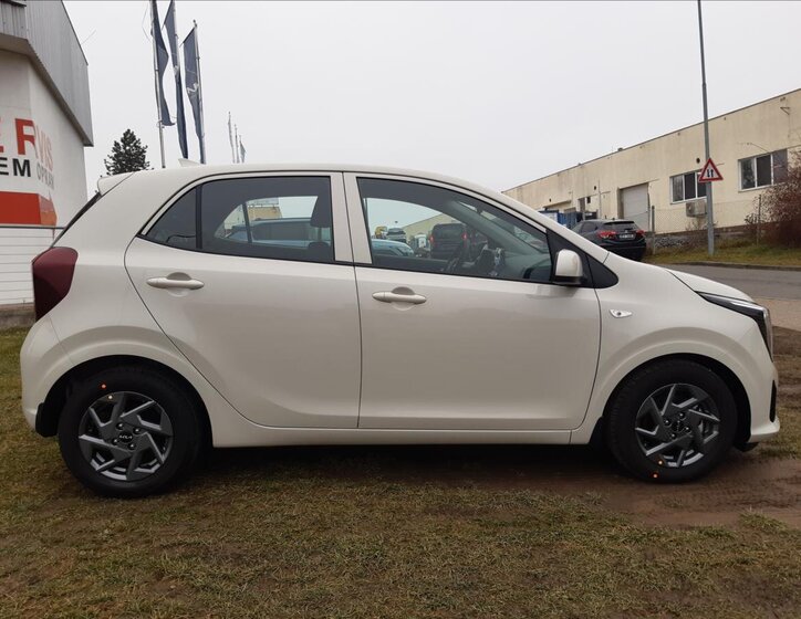 KIA Picanto Hatchback 997,0 50 kw