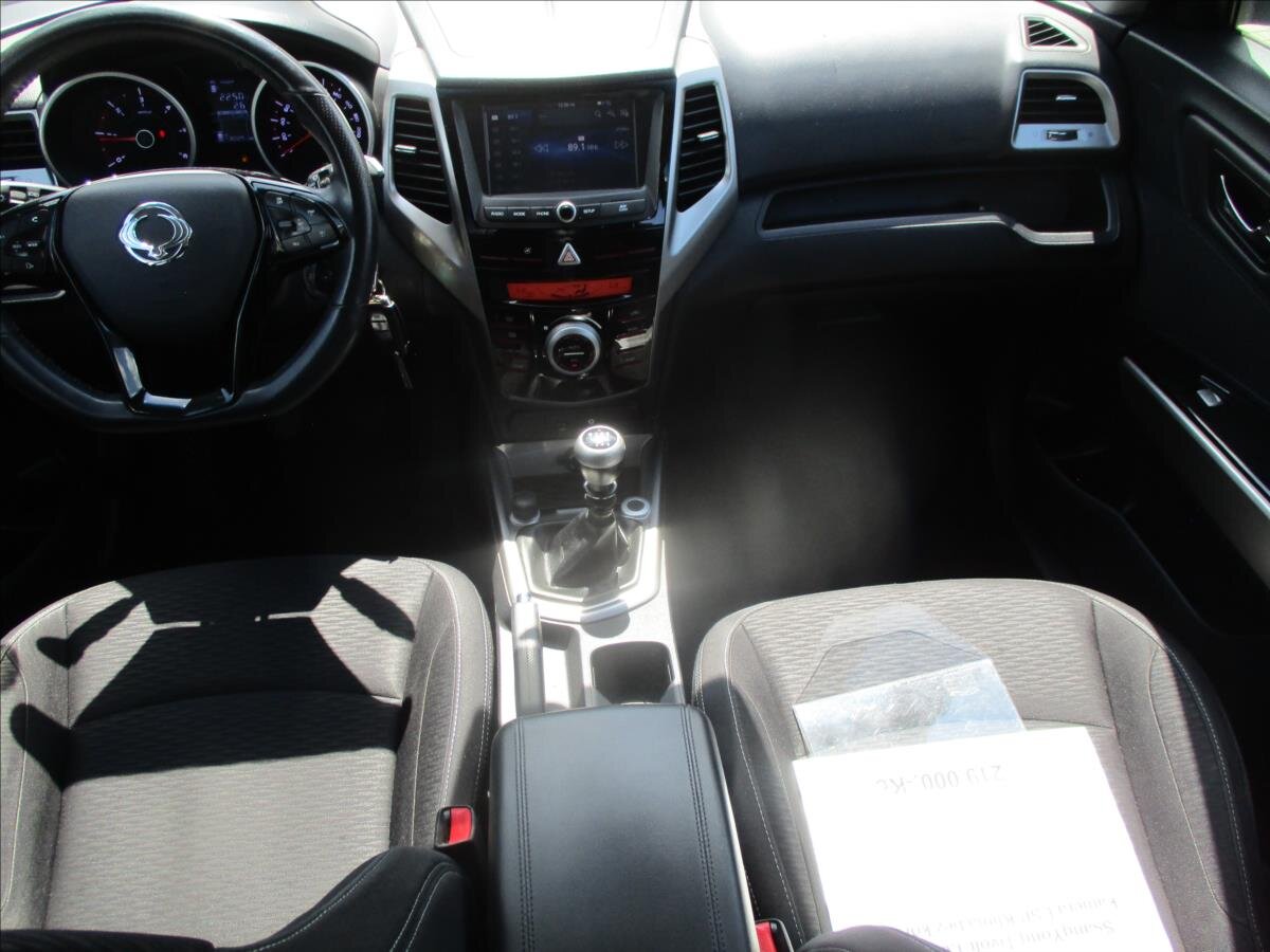 SsangYong Tivoli Hatchback 1,6 l 85 kw