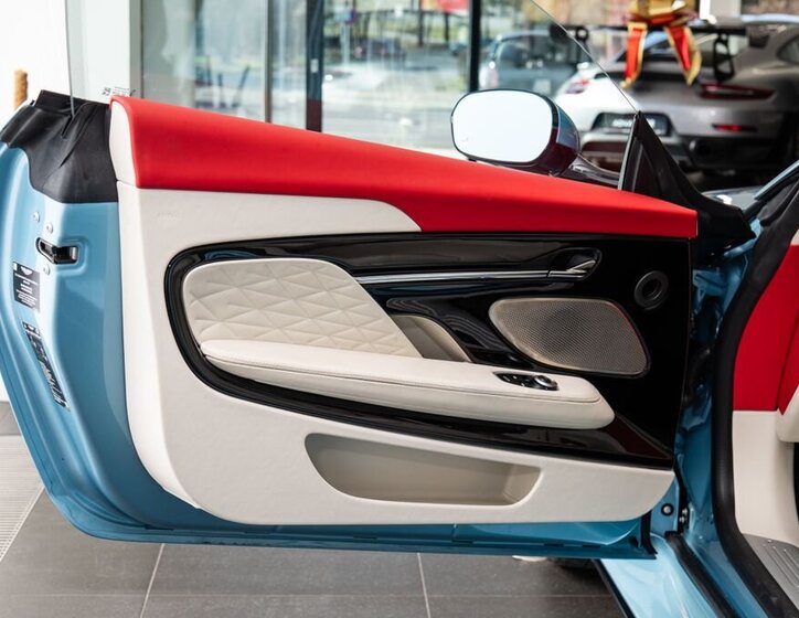 Aston Martin Ostatní Kabriolet 4,0 l 500 kw