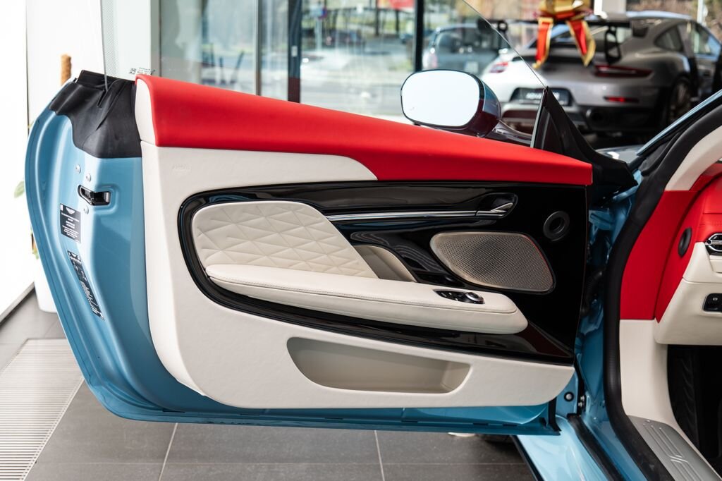 Aston Martin Ostatní Kabriolet 4,0 l 500 kw