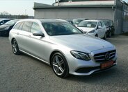 Mercedes-Benz Třídy E Kombi 2,0 l 143 kw