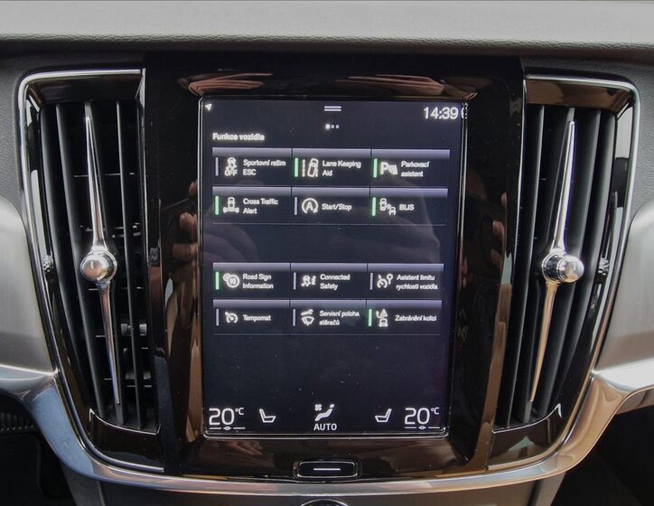 Volvo V90 Kombi 2,0 l 173 kw