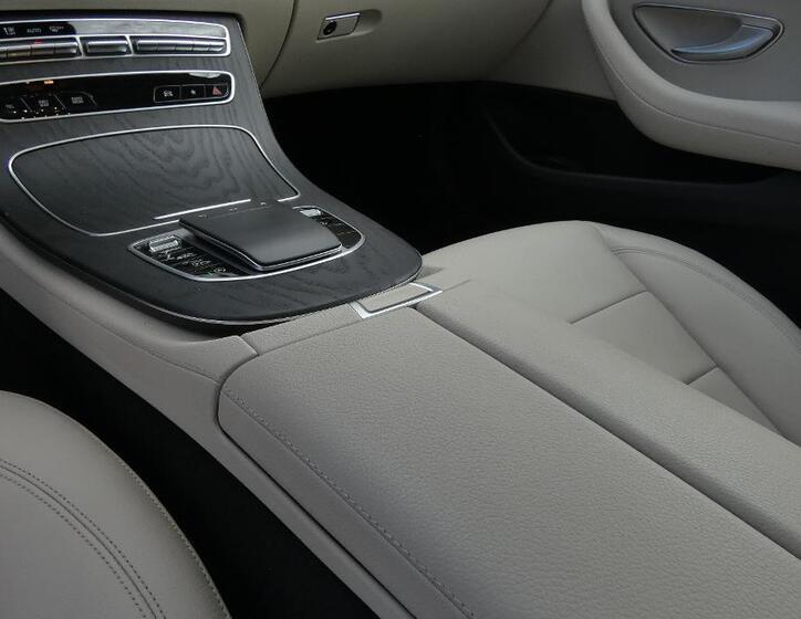 Mercedes-Benz Třídy E 6