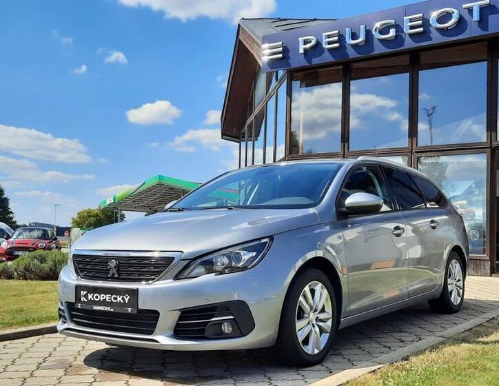 Peugeot 308 1