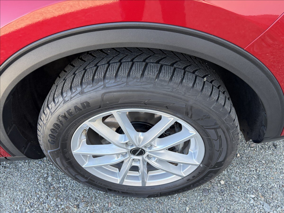 Ford Kuga Kombi 2,0 l 140 kw