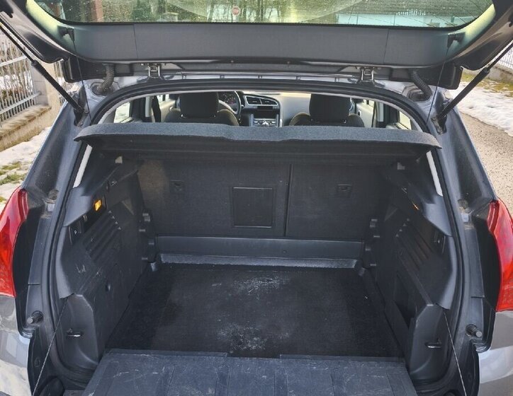 Peugeot 3008 MPV 0,0 82 kw