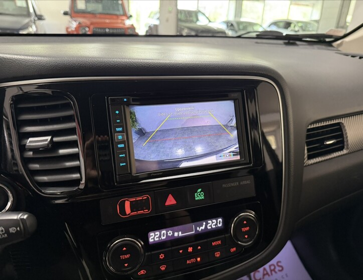 Mitsubishi Outlander 13