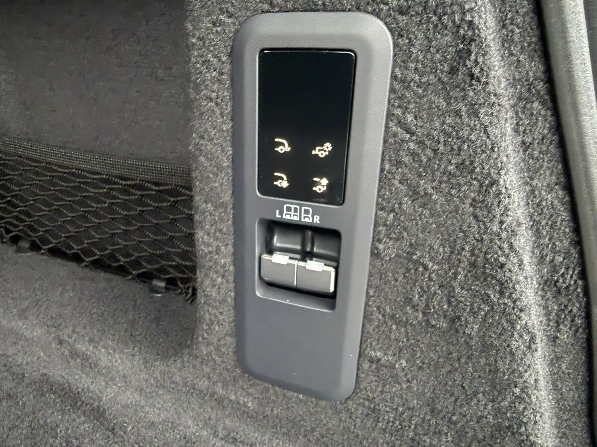 Land Rover Range Rover Sport SUV / Terénní 3,0 l 405 kw