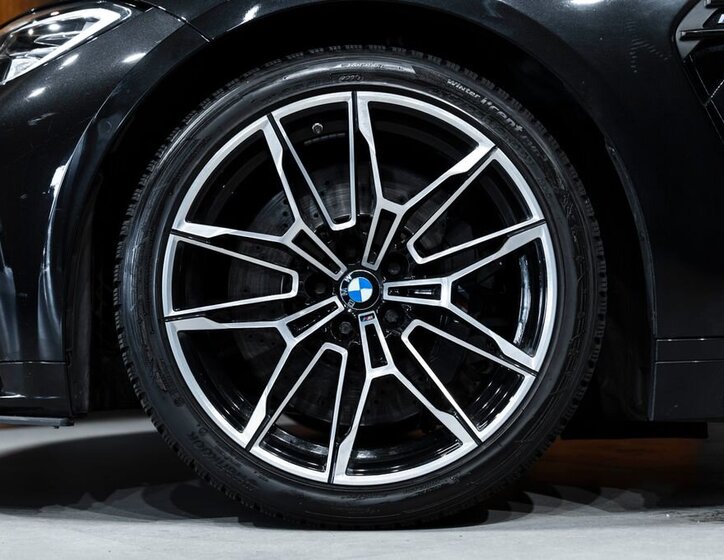 BMW M3 Sedan / Limuzína 3,0 l 353 kw