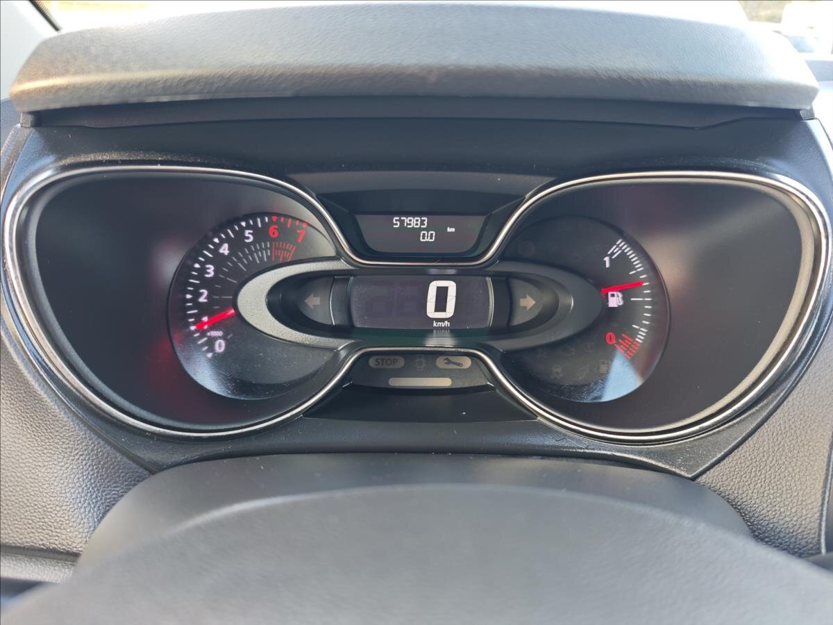 Renault Captur SUV / Terénní 898,0 66 kw