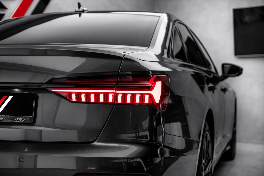 Audi A6 Sedan 3,0 l 210 kw