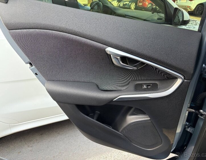 Volvo V40 Hatchback 2,0 l 110 kw