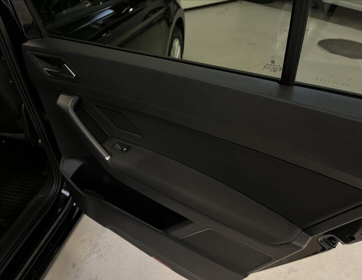 Volkswagen Touran MPV 1,6 l 81 kw