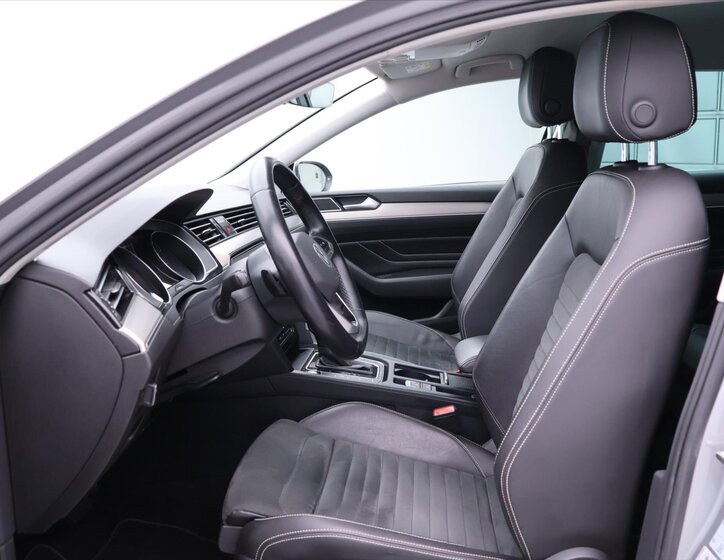 Volkswagen Passat Kombi 2,0 l 110 kw