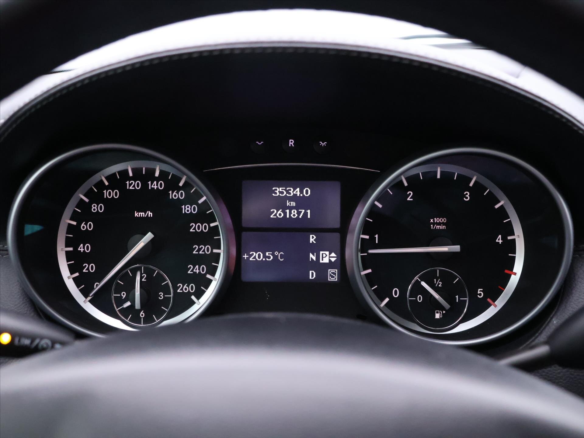 Mercedes-Benz GL SUV / Terénní 3,0 l 155 kw