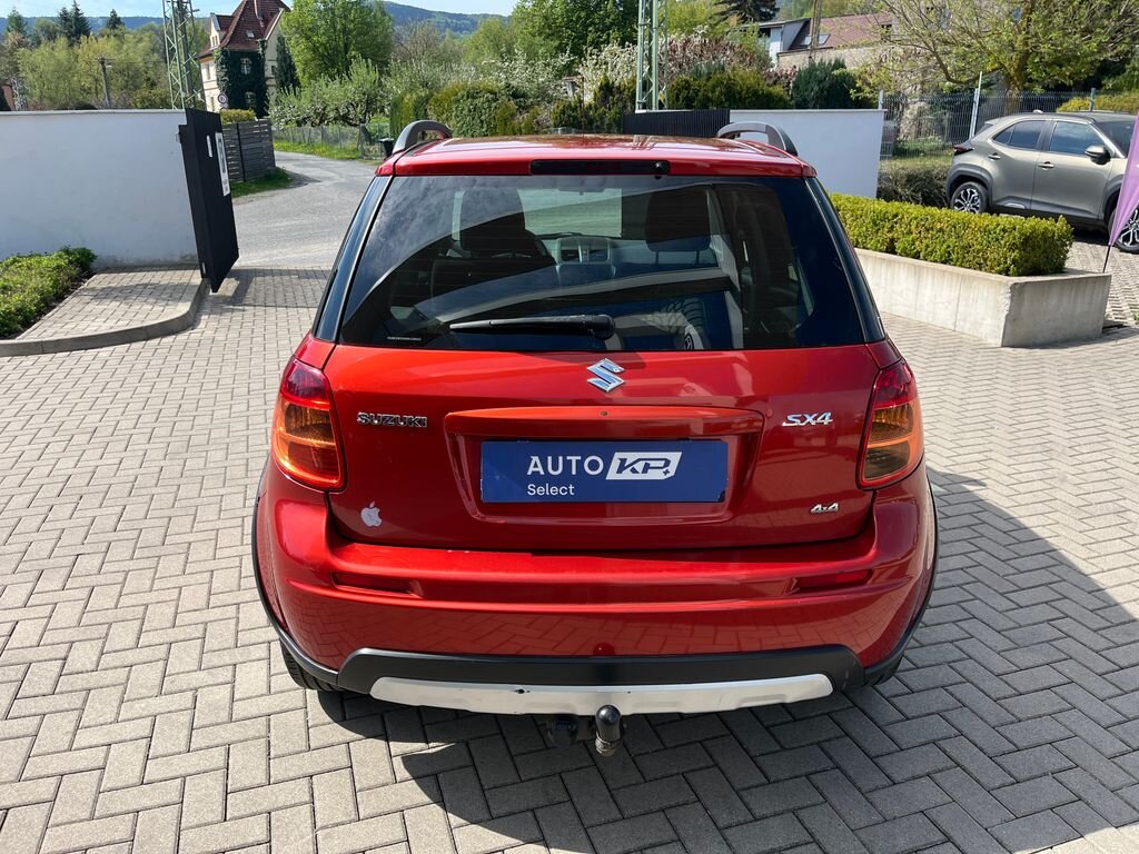 Suzuki SX4 SUV / Terénní 1,6 l 88 kw