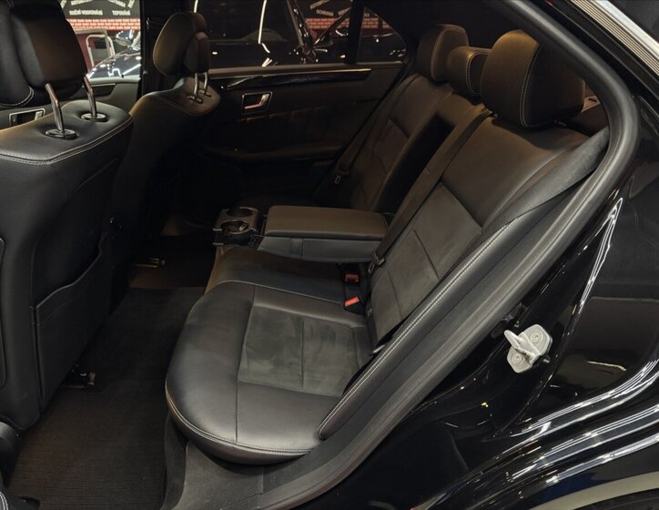 Mercedes-Benz Třídy E 22