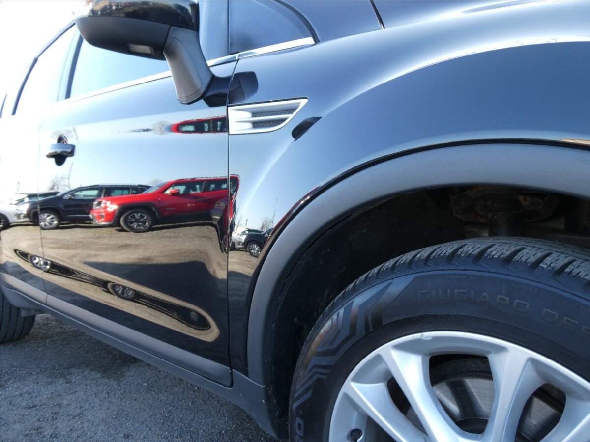 Ford Kuga SUV / Terénní 2,0 l 103 kw