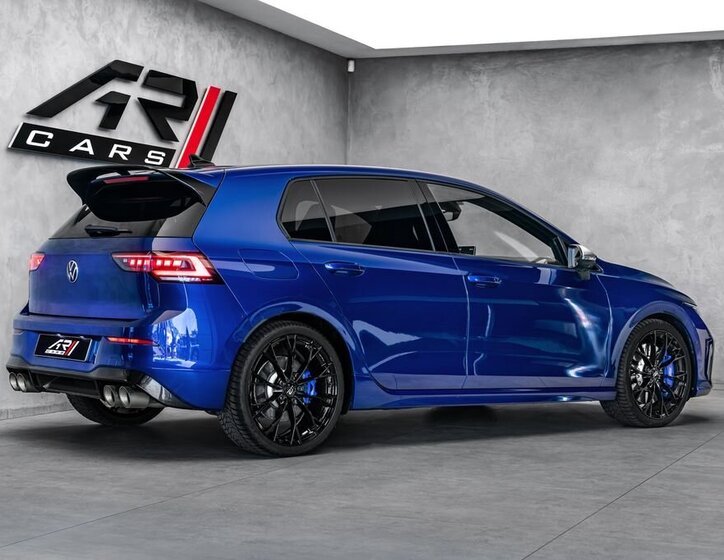 Volkswagen Golf Hatchback 2,0 l 245 kw