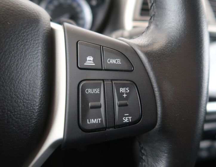 Suzuki SX4 S-Cross 24