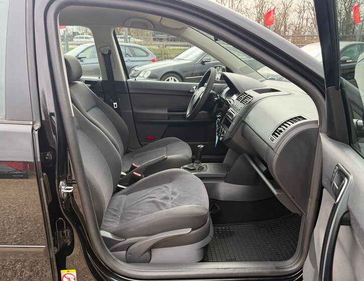 Volkswagen Polo Hatchback 1,4 l 51 kw