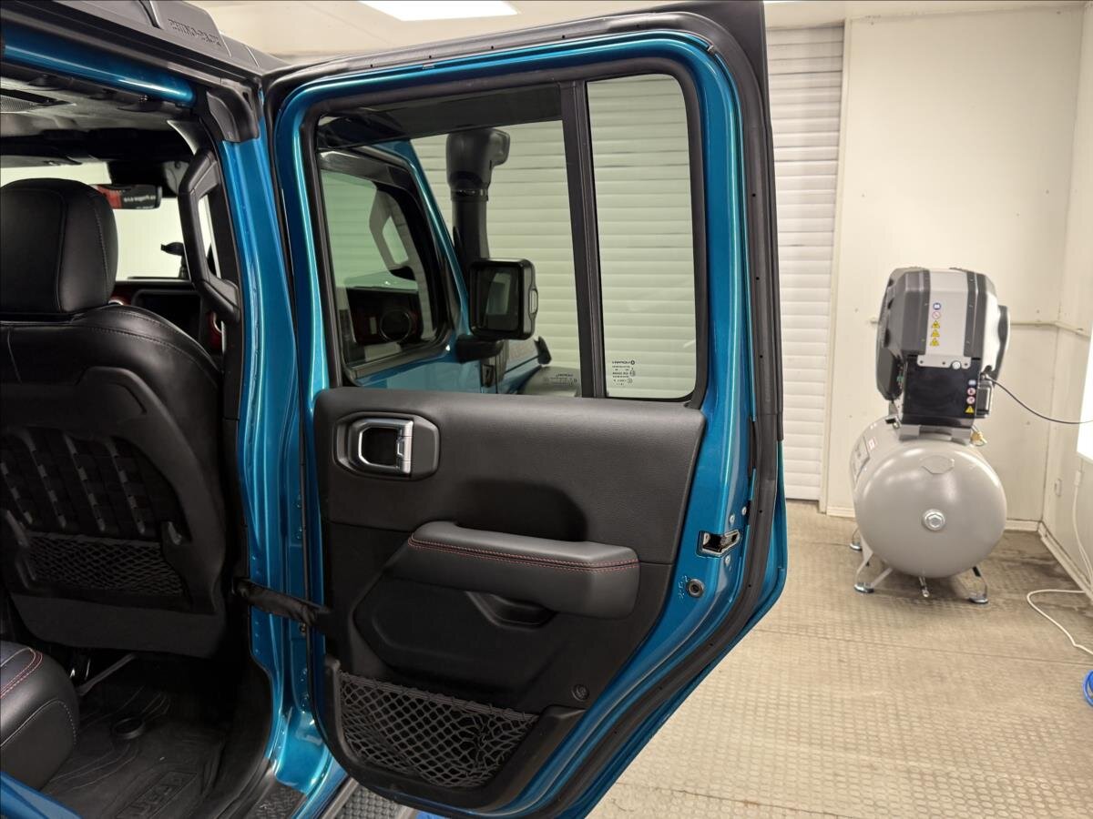 Jeep Wrangler Ostatní 2,0 l 200 kw
