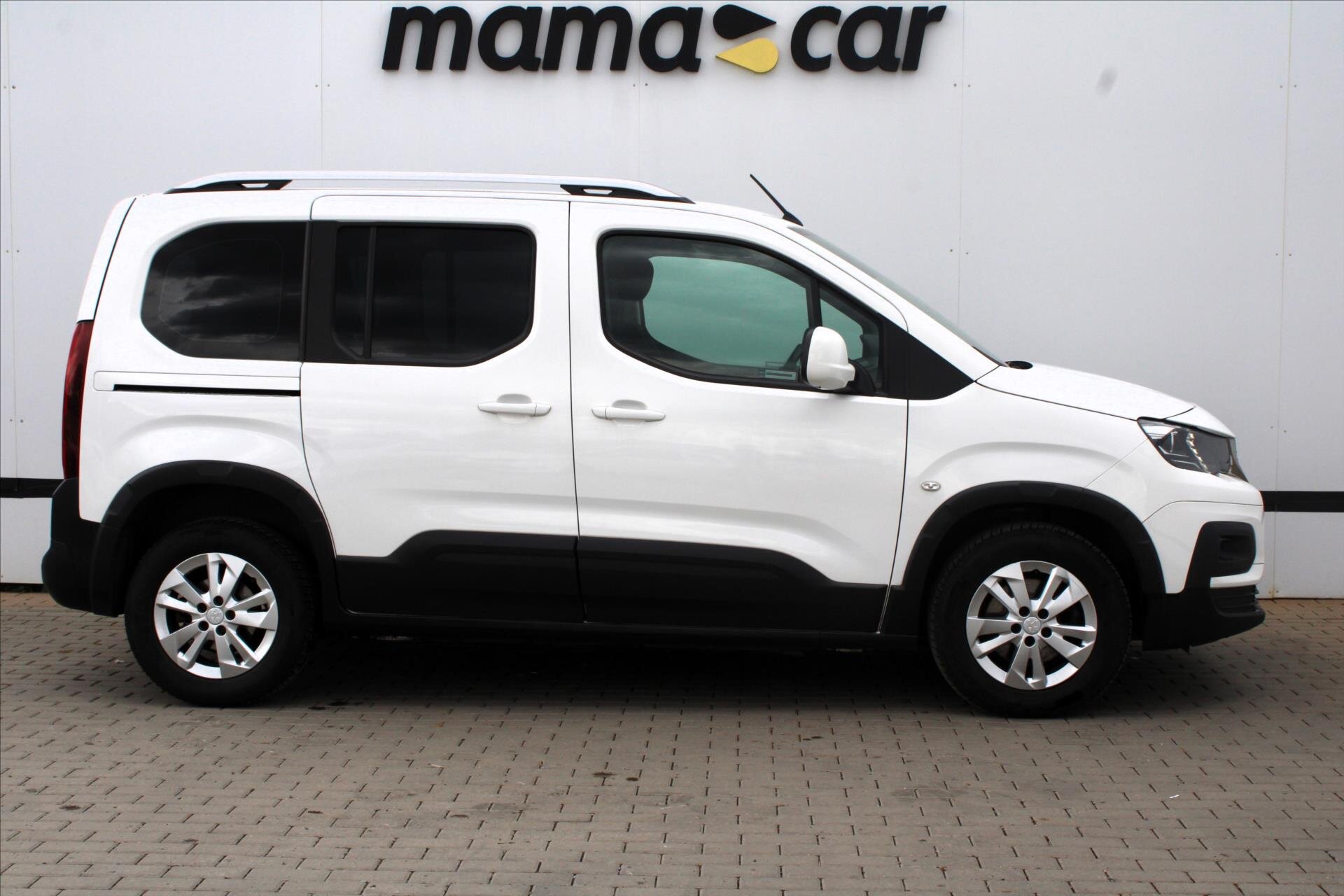 Peugeot Rifter MPV 1,5 l 96 kw