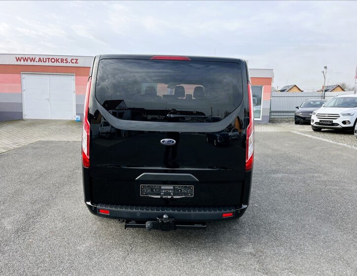 Ford Transit Custom 6