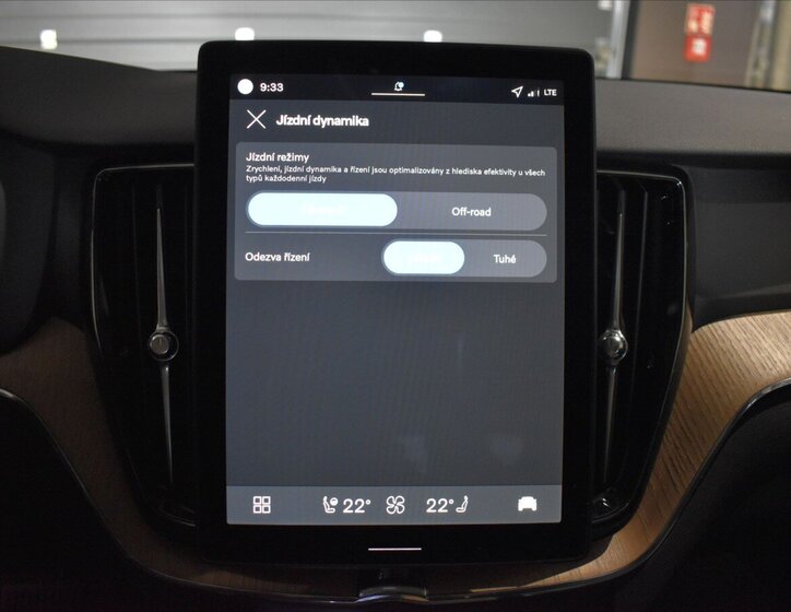 Volvo XC60 SUV / Terénní 2,0 l 184 kw