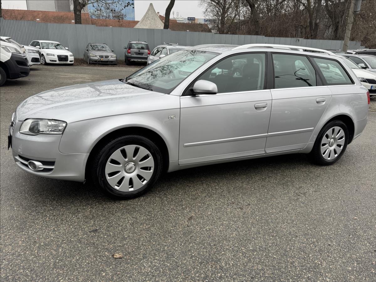 Audi A4 Kombi 2,0 l 103 kw