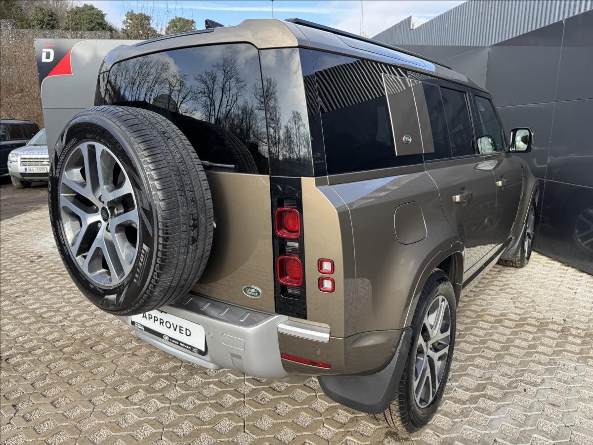 Land Rover Defender SUV 3,0 l 183 kw