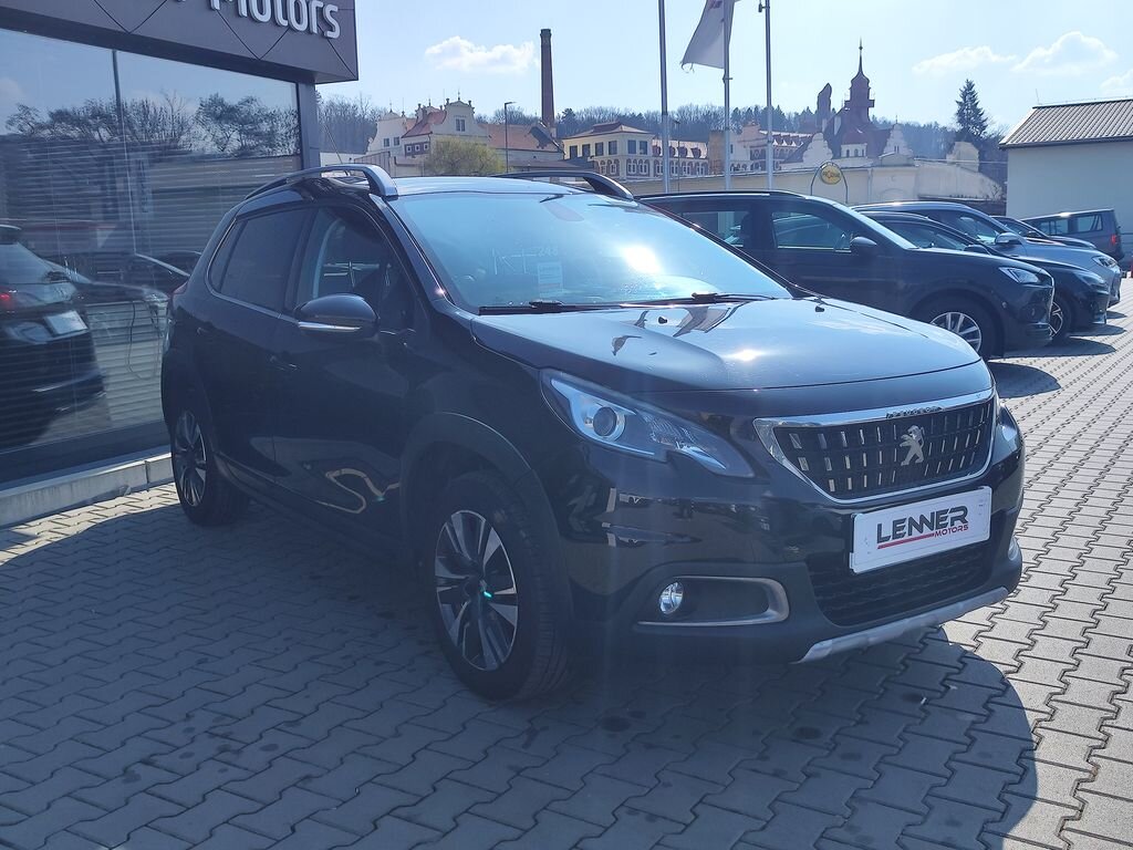 Peugeot 2008 SUV / Terénní 1,2 l 81 kw