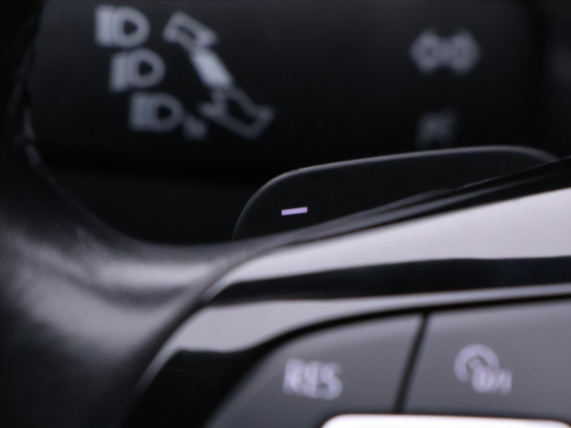 Volkswagen Tiguan Allspace SUV / Terénní 2,0 l 110 kw