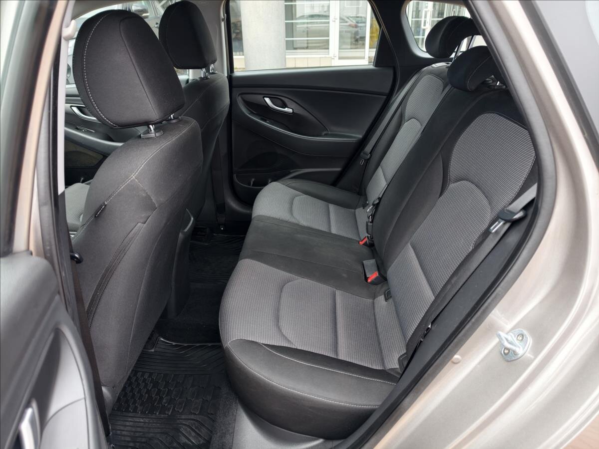 Hyundai i30 Kombi 998,0 88 kw