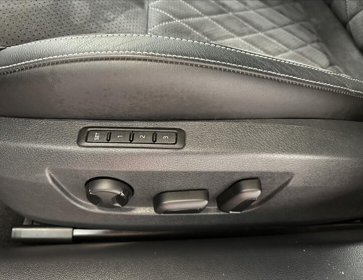 Škoda Superb Kombi 2,0 l 147 kw