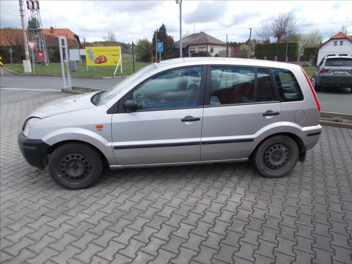 Ford Fusion Hatchback 1,4 l 59 kw