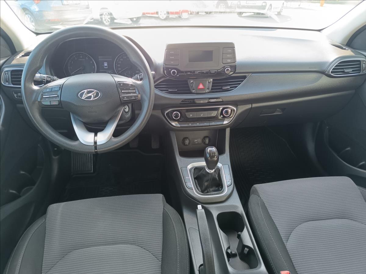 Hyundai i30 Kombi 1,4 l 73 kw