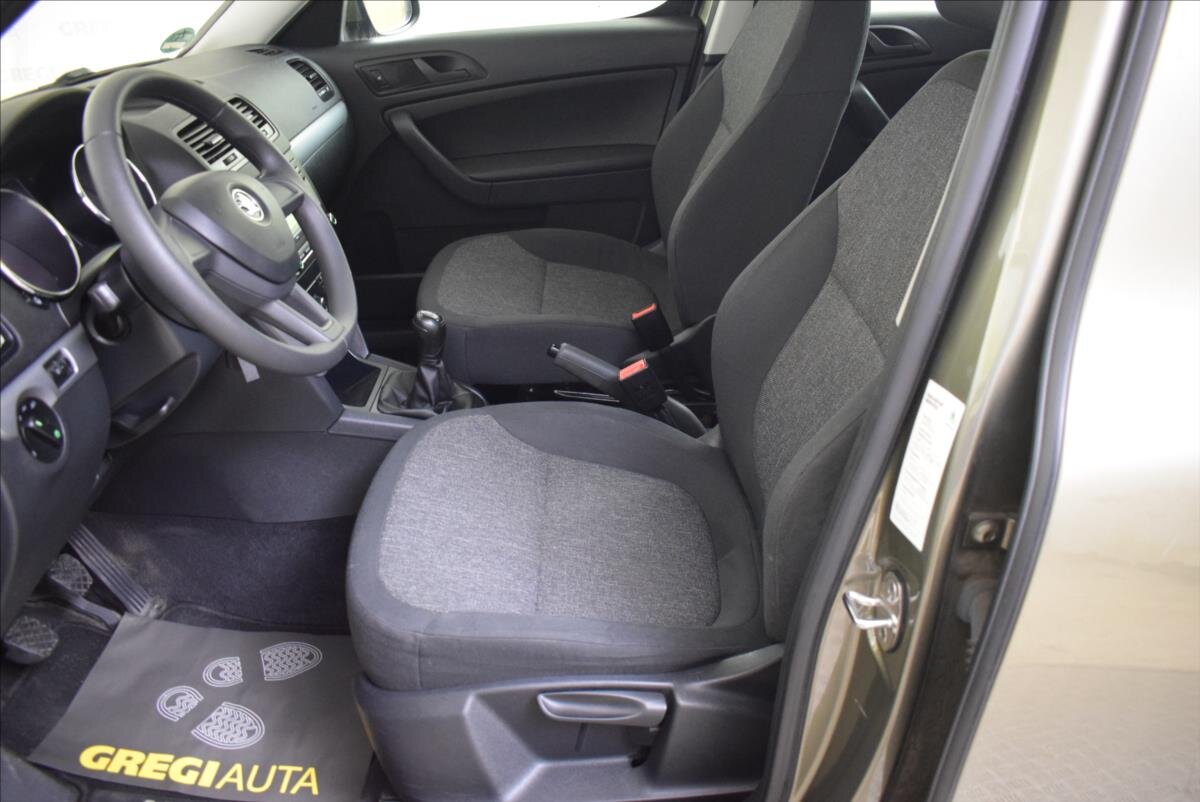 Škoda Yeti SUV / Terénní 1,2 l 77 kw